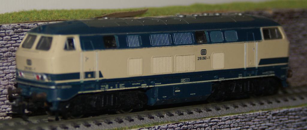 3074 Marklin diesel locomotief Br 216, Hobby en Vrije tijd, Modeltreinen | H0, Wisselstroom, Locomotief, Ophalen of Verzenden
