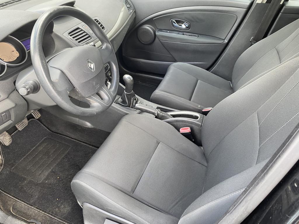 Renault Mégane Estate 1.6 Authentique met Airco, Trekhaak e, Auto's, Euro 5, Gebruikt, 4 cilinders, Zwart
