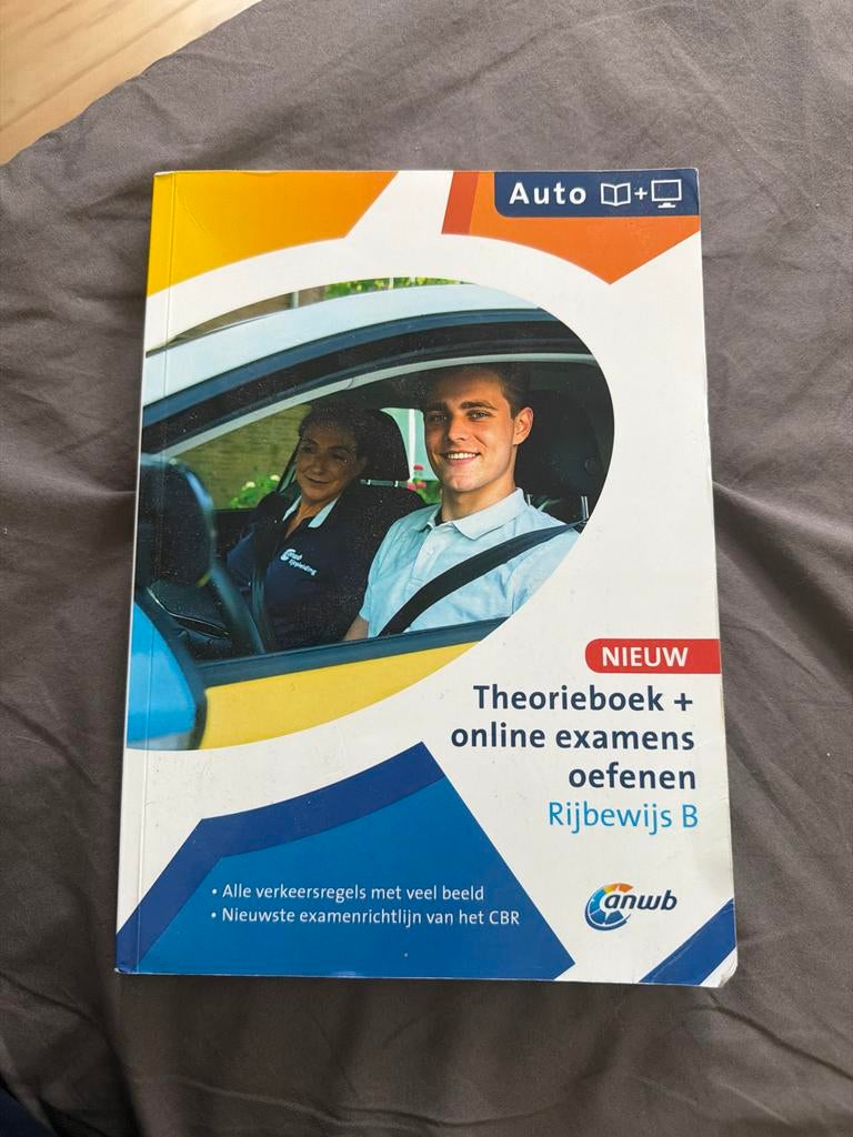 ANWB Theorieboek Rijbewijs B + online examens oefenen, Boeken, Auto's | Boeken, Ophalen of Verzenden, Zo goed als nieuw, Algemeen