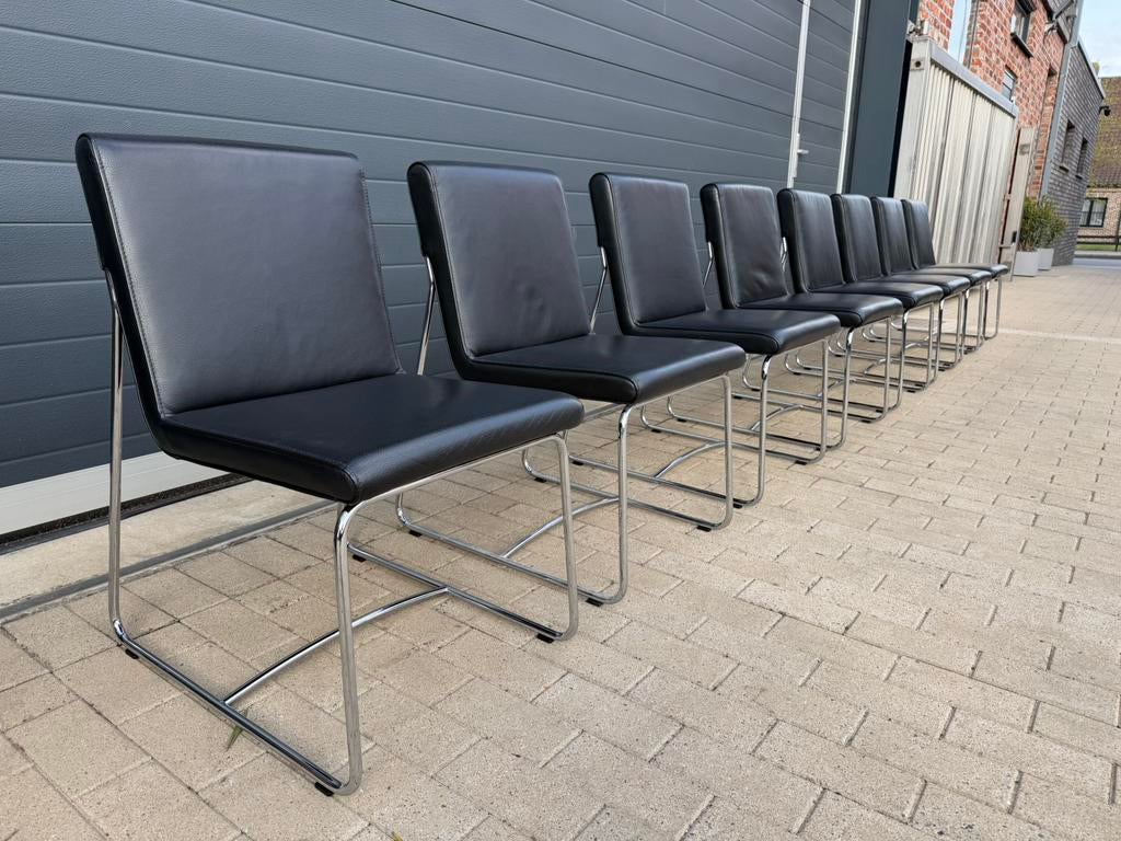 6x Leolux eetkamerstoelen Zwart leder in NIEUWSTAAT!!, Huis en Inrichting, Stoelen, Ophalen of Verzenden, Jori durlet xooon natuzzi minotti rolf benz hay dsw dsr artifort