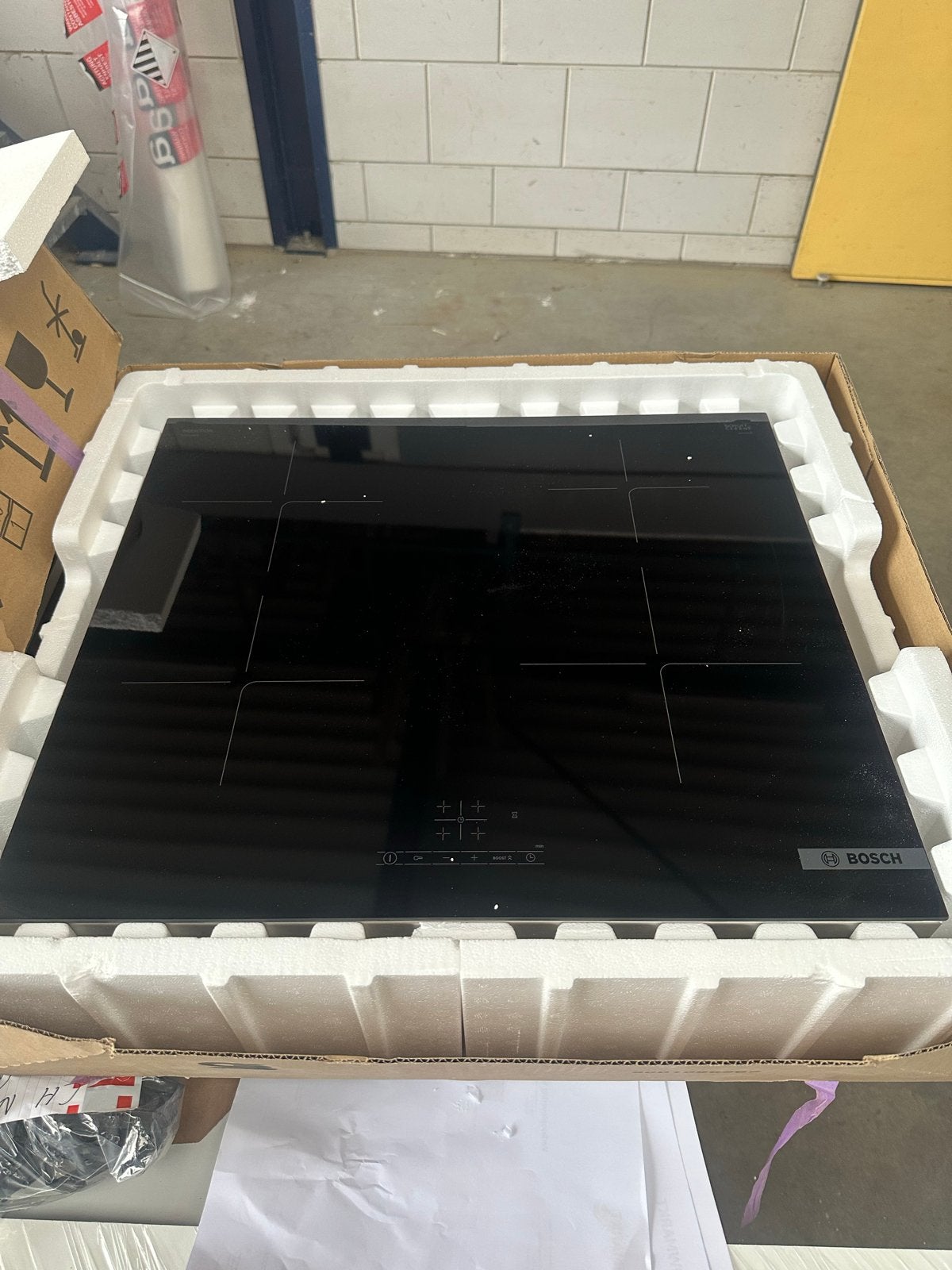Bosch Inductie Kookplaat PUE611BF9E - Nieuw in doos, Ophalen, Nieuw, 4 kookzones, Inbouw