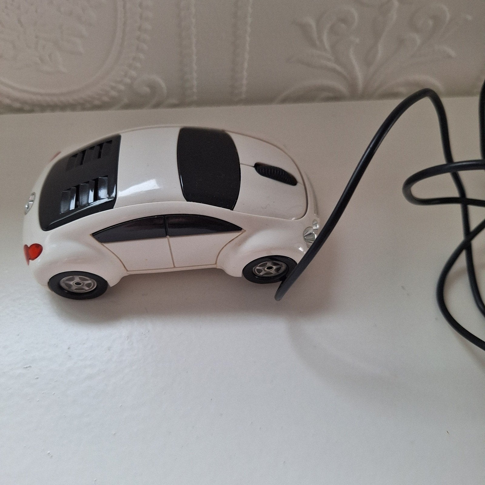 USB Muis in de vorm van een auto, Ophalen of Verzenden, Gebruikt, Bedraad, Muis