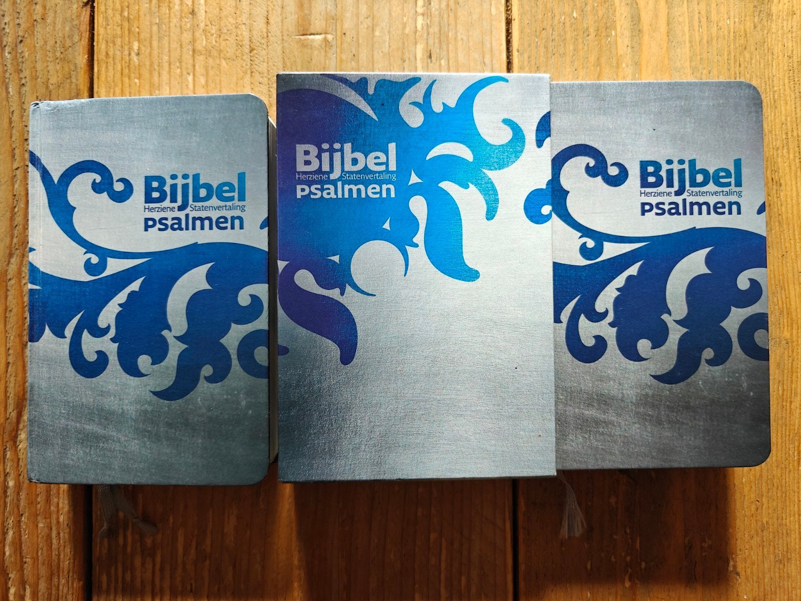2 Bijbels, Herziene Statenvertaling /psalmen., Boeken, Ophalen of Verzenden, Zo goed als nieuw