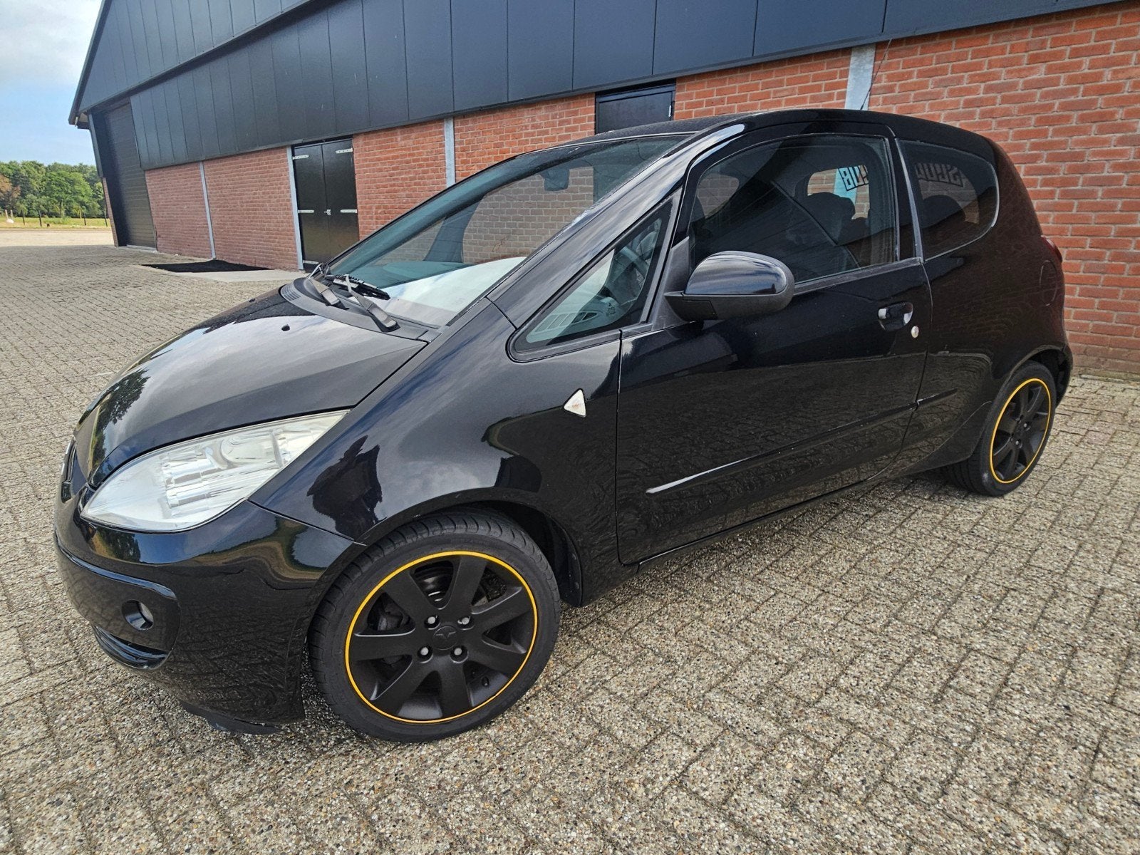 Mitsubishi Colt