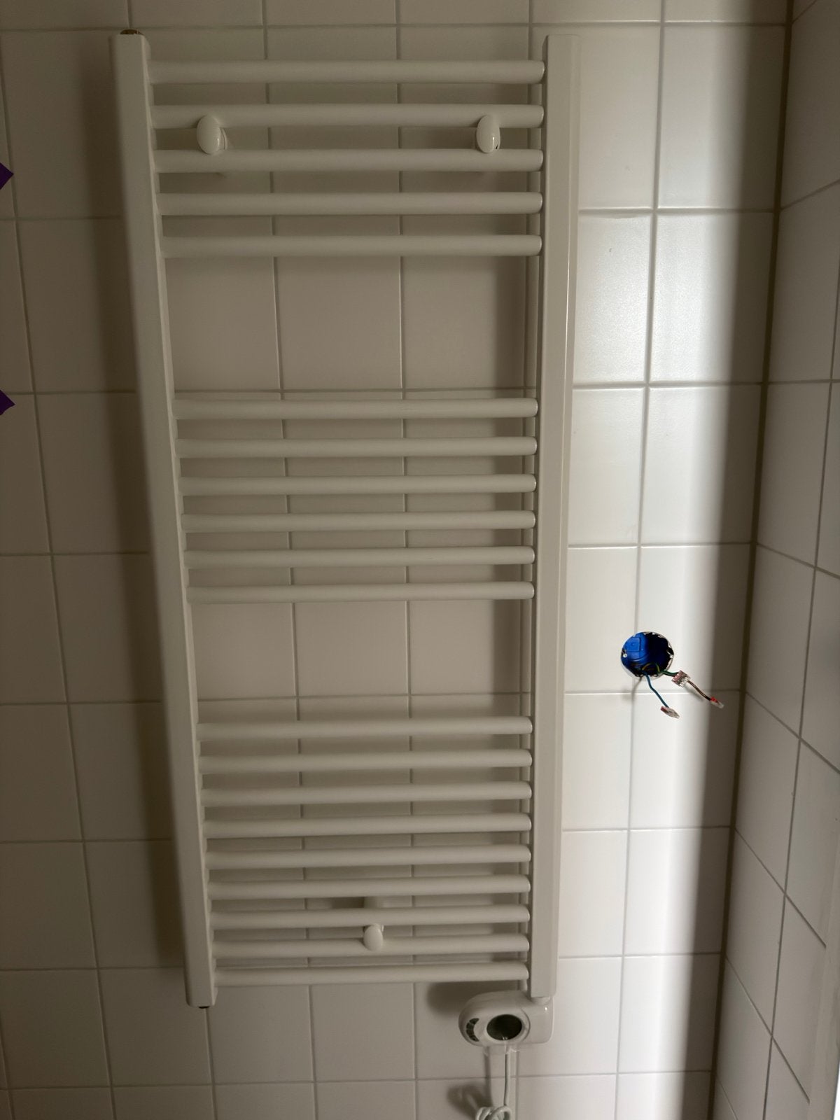 Nieuwe DRL E-comfort designradiator 1160x500 600W wit, Ophalen, 500 tot 800 watt, Radiator, Nieuw