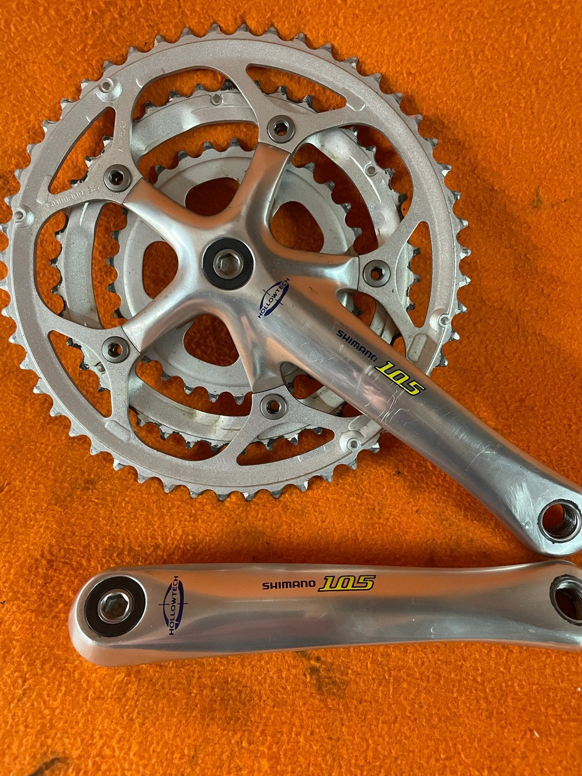 Shimano 105 FC-5600 Crankstel triple Hollowtech racefiets, Crankstel of Pedalen, Gebruikt, Verzenden, Aluminium