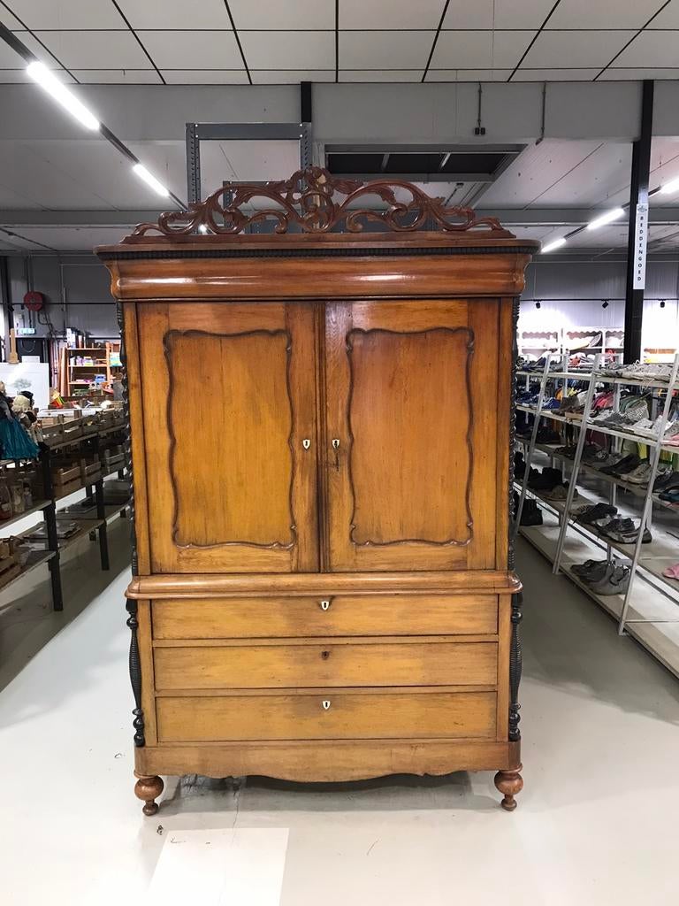 Antiek Hollands Eiken Kabinet 1850, Antiek en Kunst, Ophalen of Verzenden