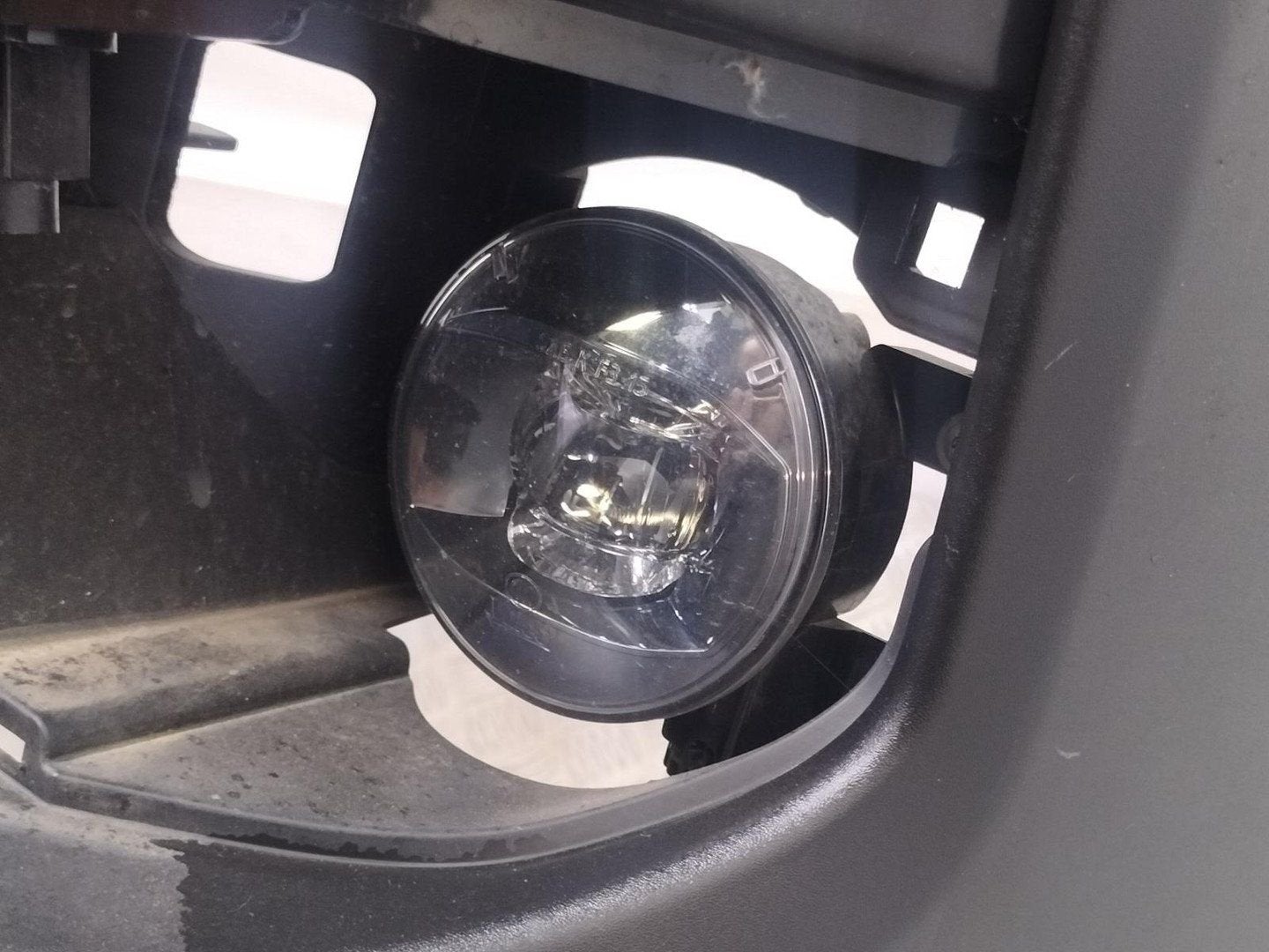 IVECO DAILY 40C18 40 MISTLAMP 2024, Ophalen of Verzenden, Gebruikt, ARN erkend