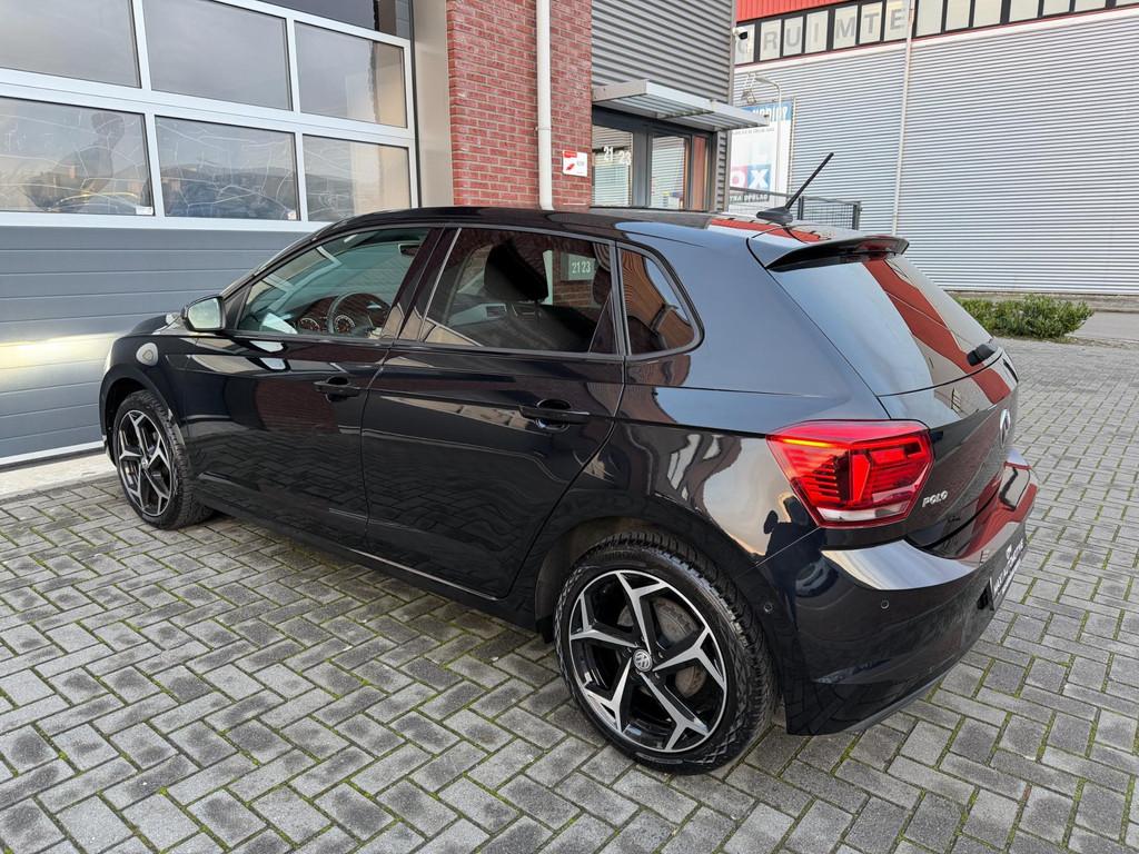 Volkswagen POLO 1.0 TSI Highline DSG LED ACC Carplay Camera, Gebruikt, Euro 6, 95 pk, Zwart