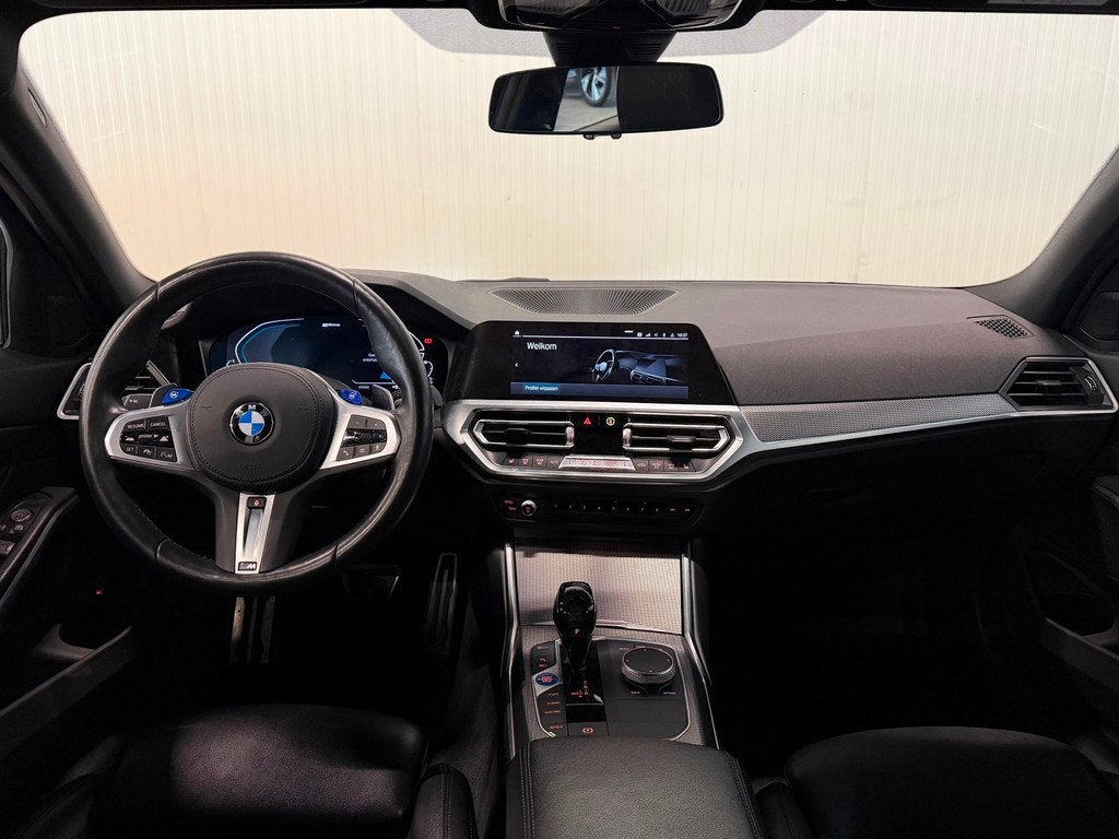 BMW 3-serie 330e High Executive | M-SPORT | ACC | LEDER | ZW, Auto's, BMW, 1998 cc, Achterwielaandrijving, Gebruikt, Blauw