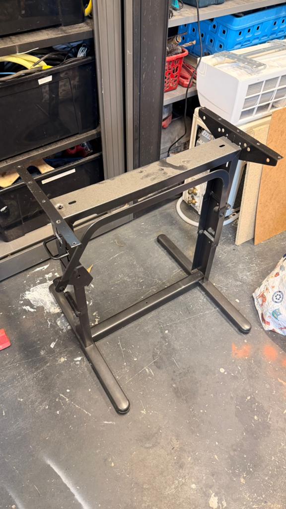 Onderstel klapbaar voor tafel in caravan of boor, Ophalen, Zo goed als nieuw, Campingkast