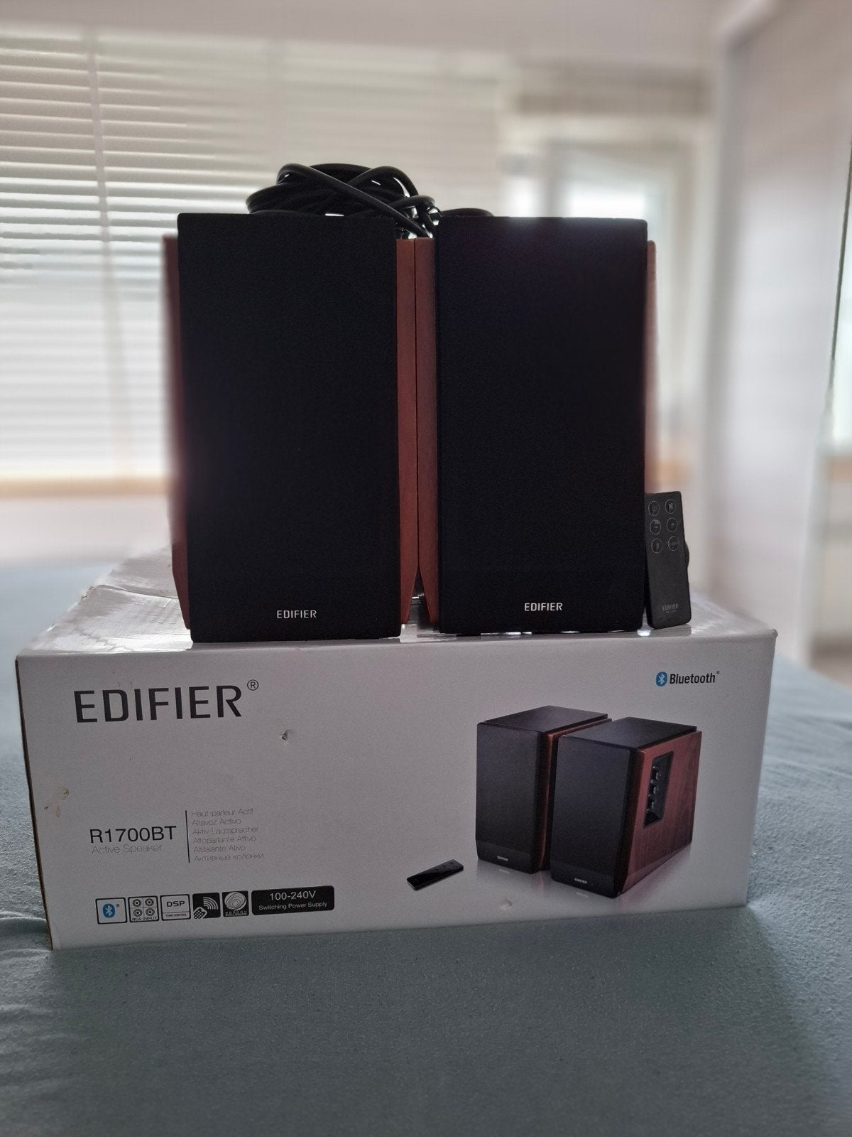 Edifier R1700BT Bluetooth Boekenplank Speakers