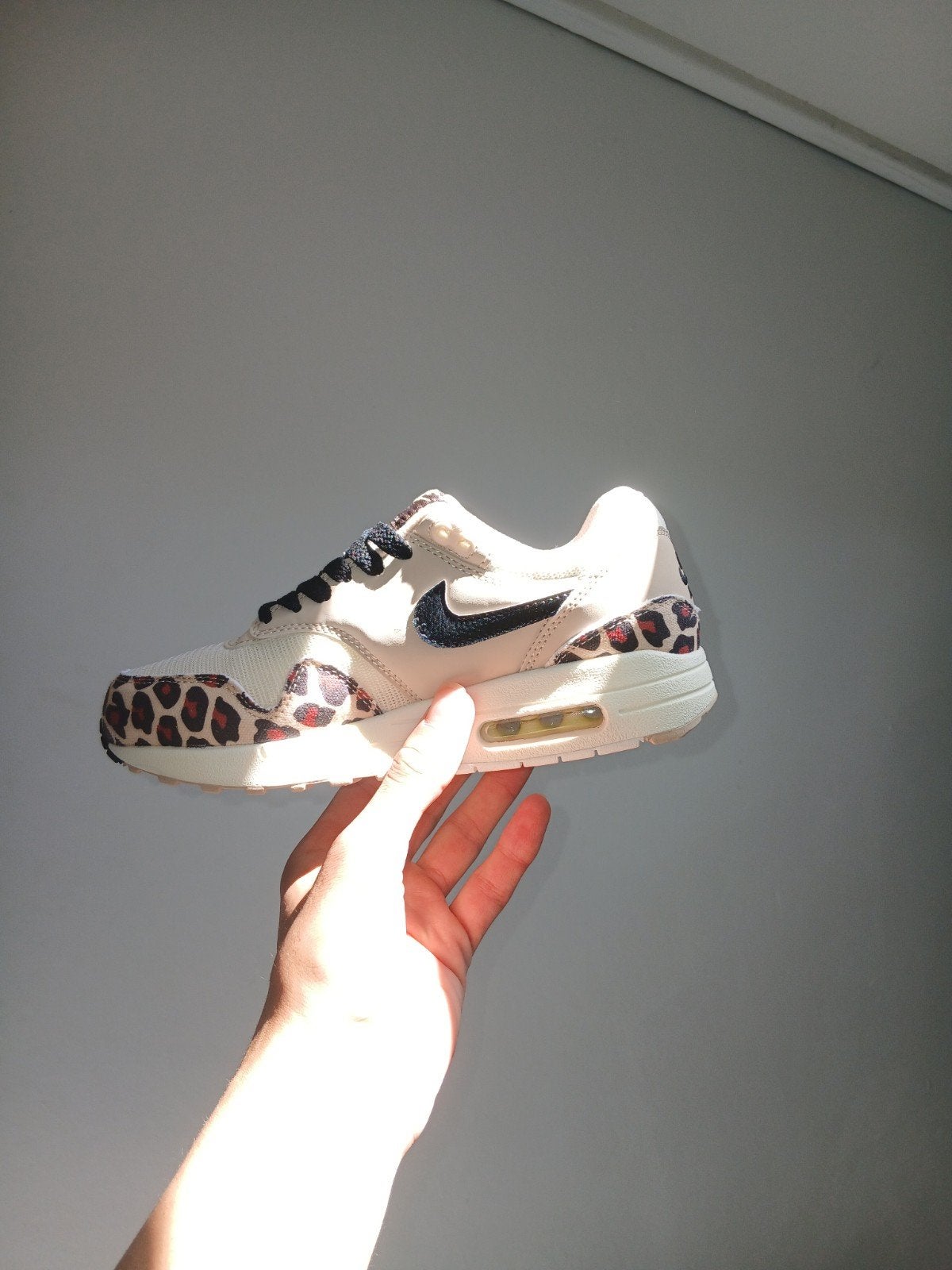 Nike Air Max 1 Leopard Print Sneakers Maat 37.5, Ophalen of Verzenden, Zo goed als nieuw, Overige kleuren, Sneakers of Gympen