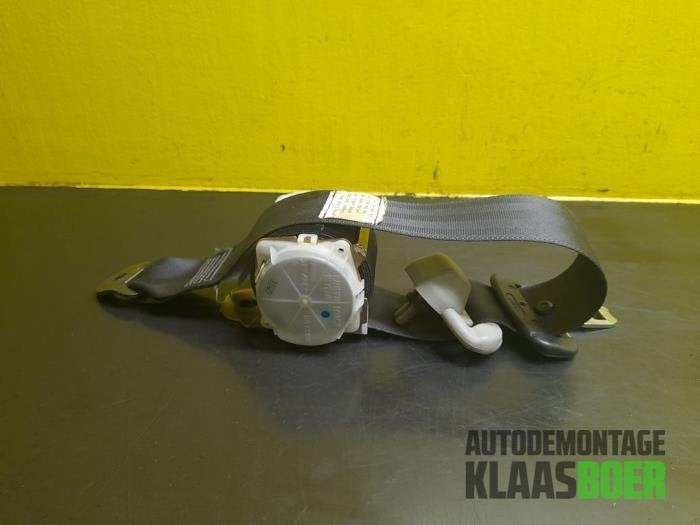 Veiligheidsgordel rechts-achter van een Subaru Justy, Auto-onderdelen, Subaru, Gebruikt, -, -