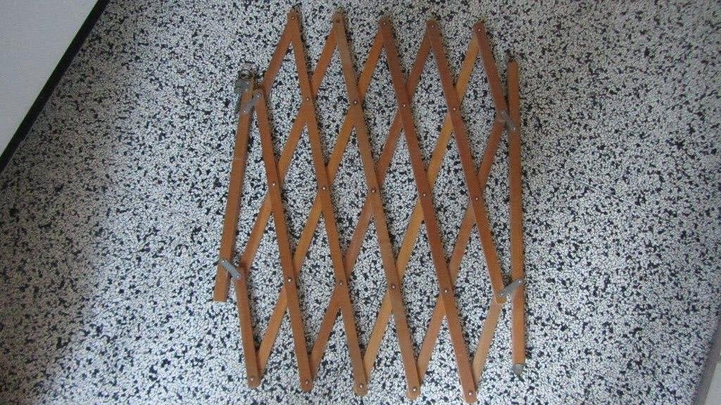 Traphekje, schaarhekje, harmonicahekje, Ophalen, Gebruikt