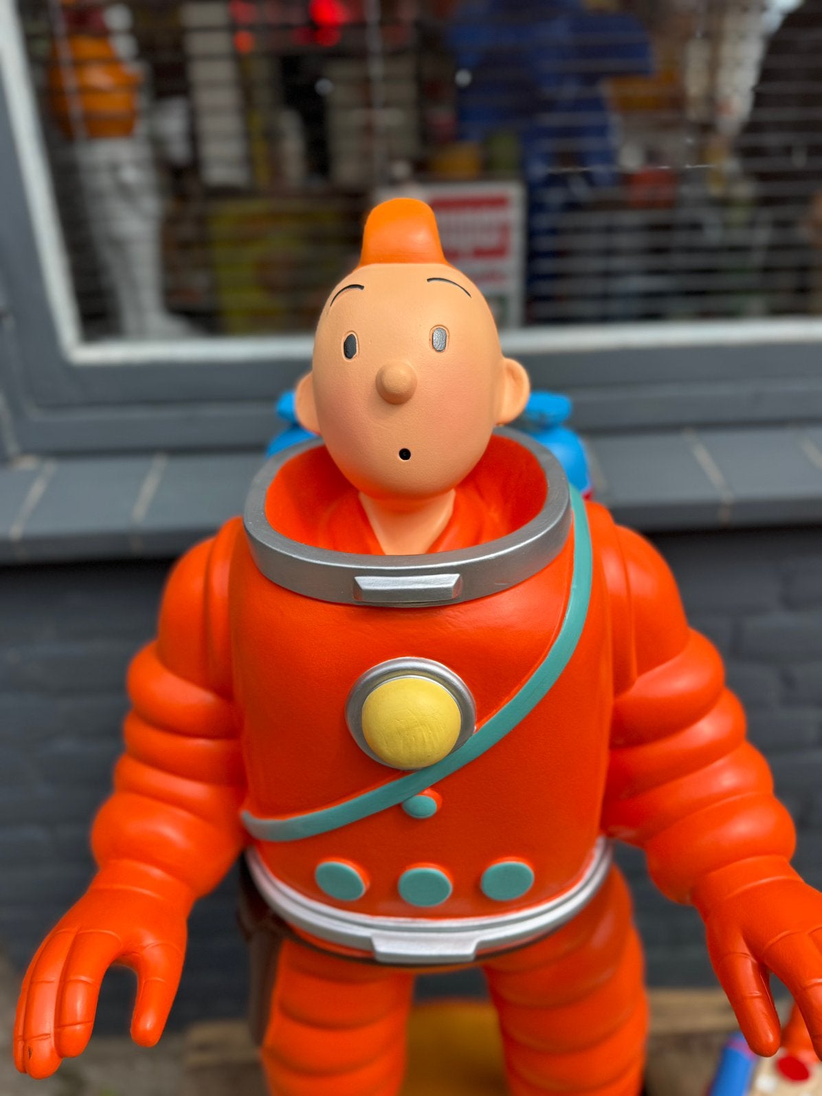 Grote Kuifje in ruimtepak beeld met Bobbie, Ophalen, Zo goed als nieuw, Mens