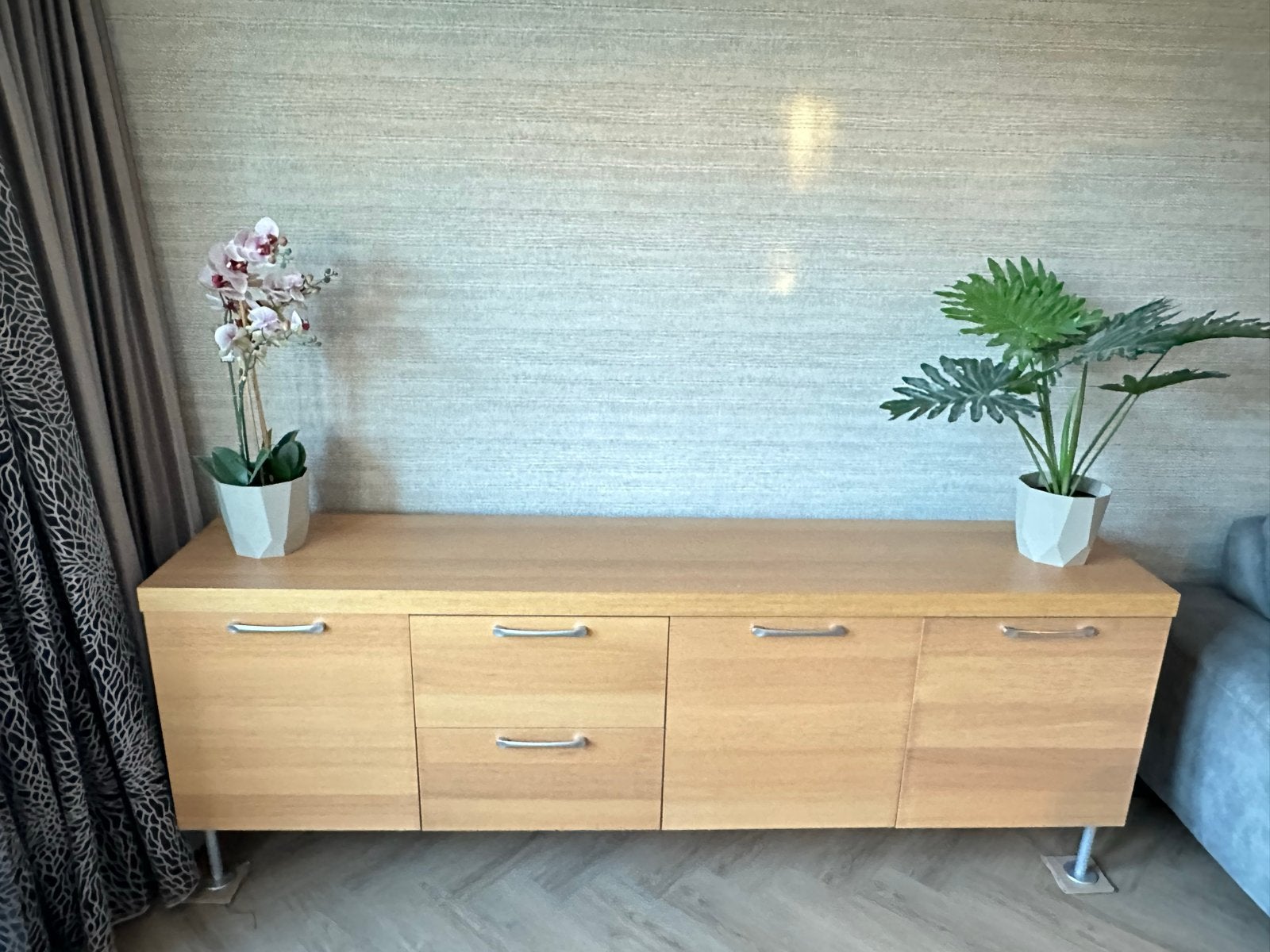 Bo Concept Dressoir - Stevig en Ruim (B205xD40xH75), Ophalen, Gebruikt, 200 cm of meer, Met lade(s)