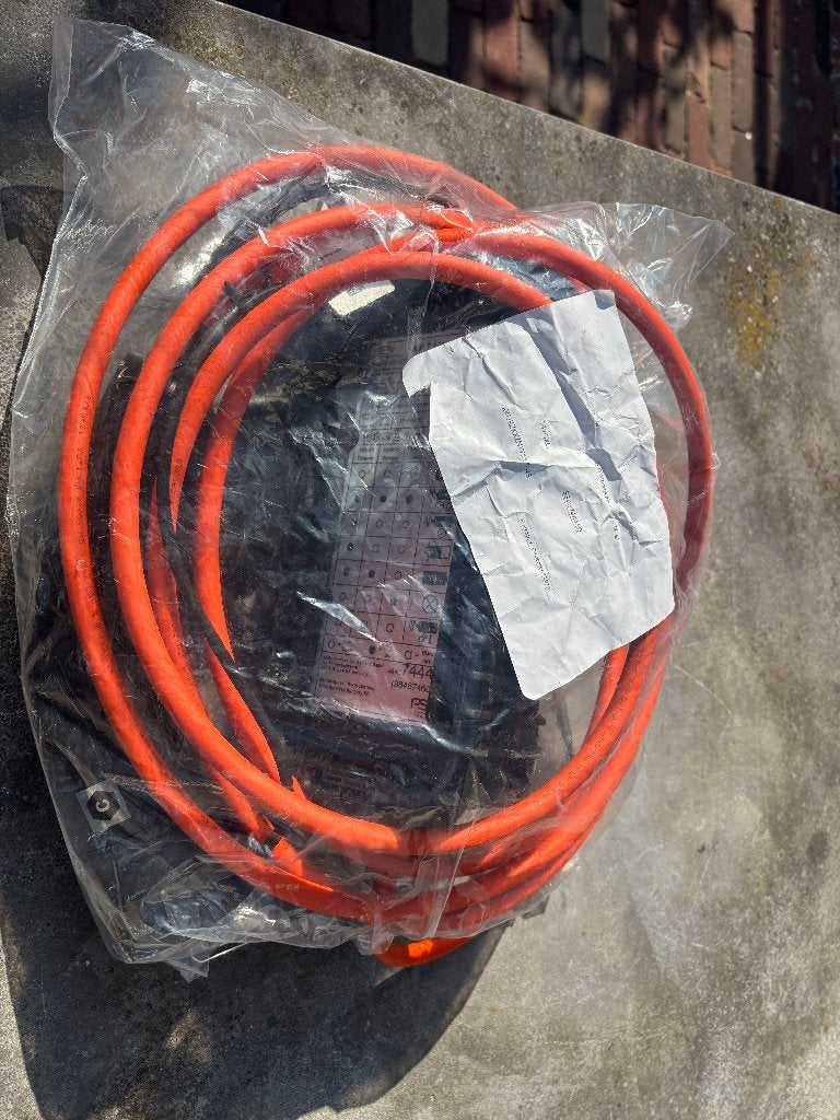 Thuis lader Originele PSA 230V Laadkabel (10A, 2,3 kW) NIEUW, Auto diversen, Laadpalen, Ophalen of Verzenden, Nieuw, Laadkabel