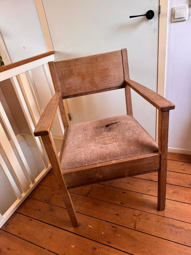Stoel, Amsterdamse school stijl, Ophalen