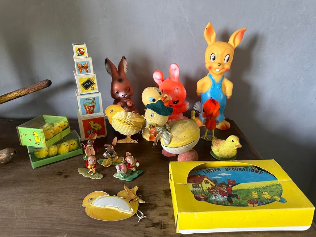 Oude vintage Paasdecoratie, Diversen, Pasen, Ophalen of Verzenden, Zo goed als nieuw