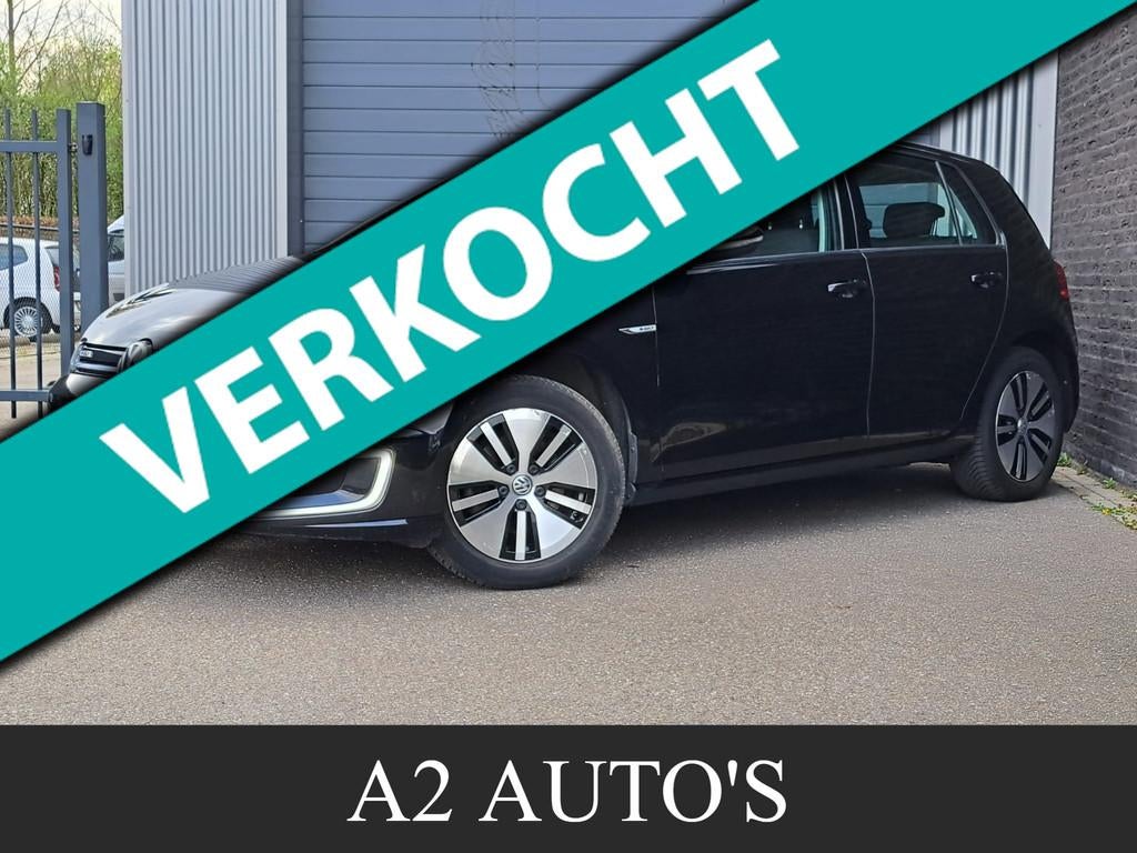Volkswagen E-Golf E-Golf Automaat|Camera|Ecc, Auto's, Volkswagen, Gebruikt, 35 kWh, 230 km, Zwart