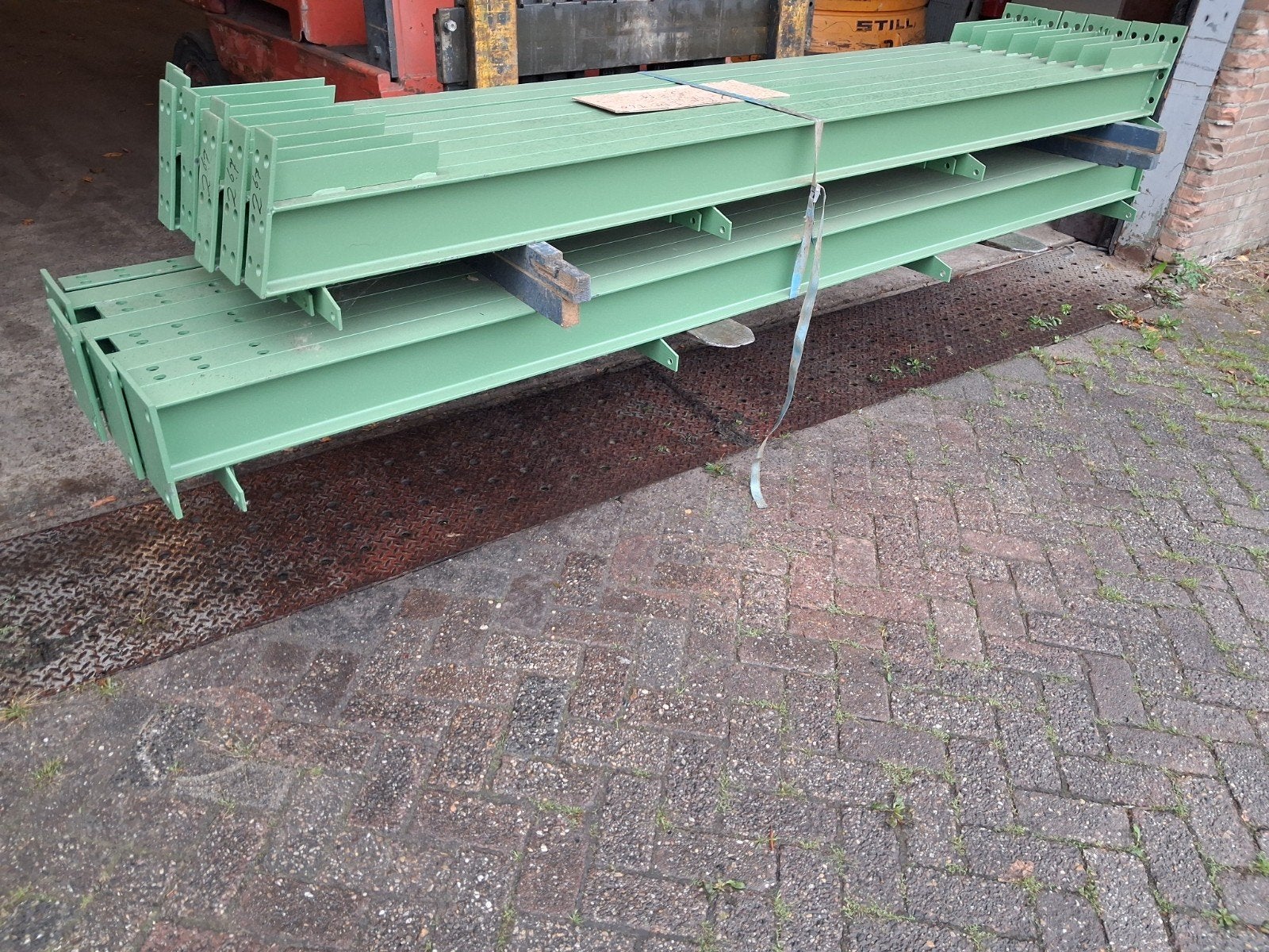 Spanten Loods Staalconstructie 5.5m br op 9m Vergunningsvrij