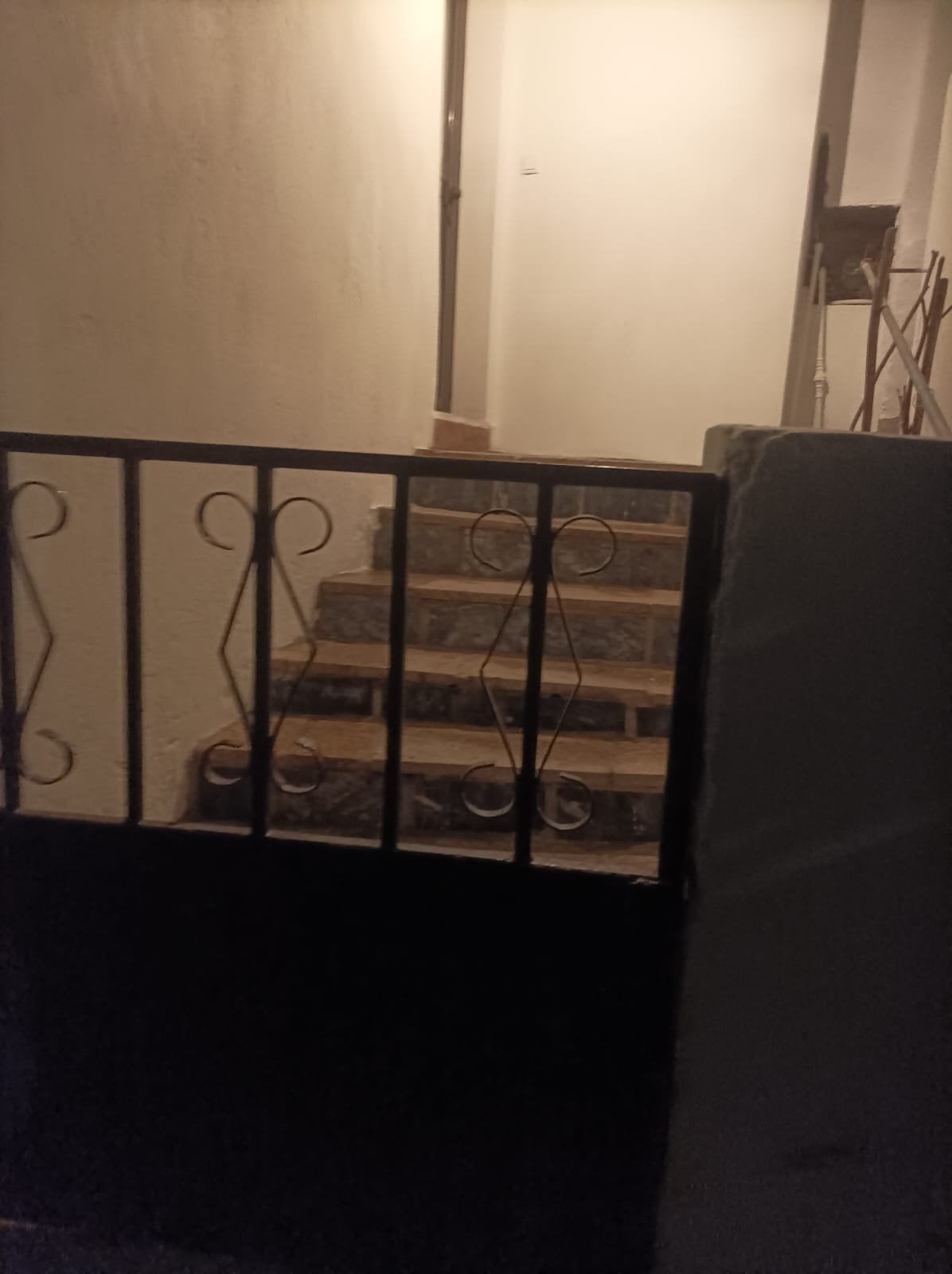 Portugal, Gezinswoning te huur.