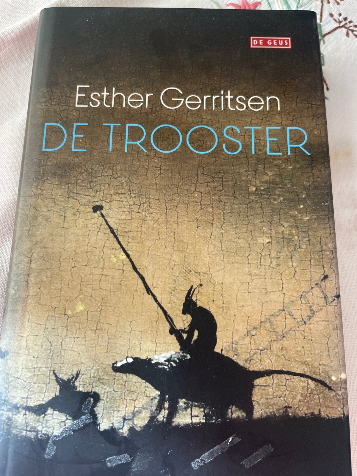 Esther Gerritsen - De Trooster (Zo goed als nieuw), Ophalen of Verzenden, Zo goed als nieuw, Nederland