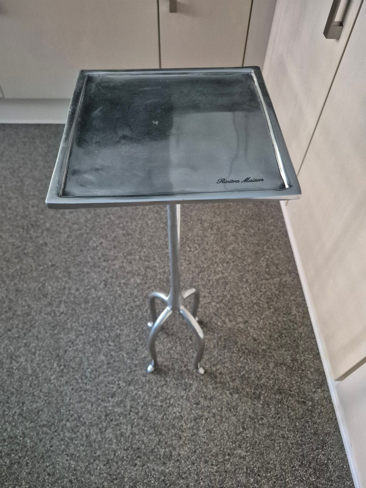 Riviera Maison bijzettafel - Meer RM in mijn advertenties, Minder dan 55 cm, Gebruikt, Metaal of Aluminium, Vierkant