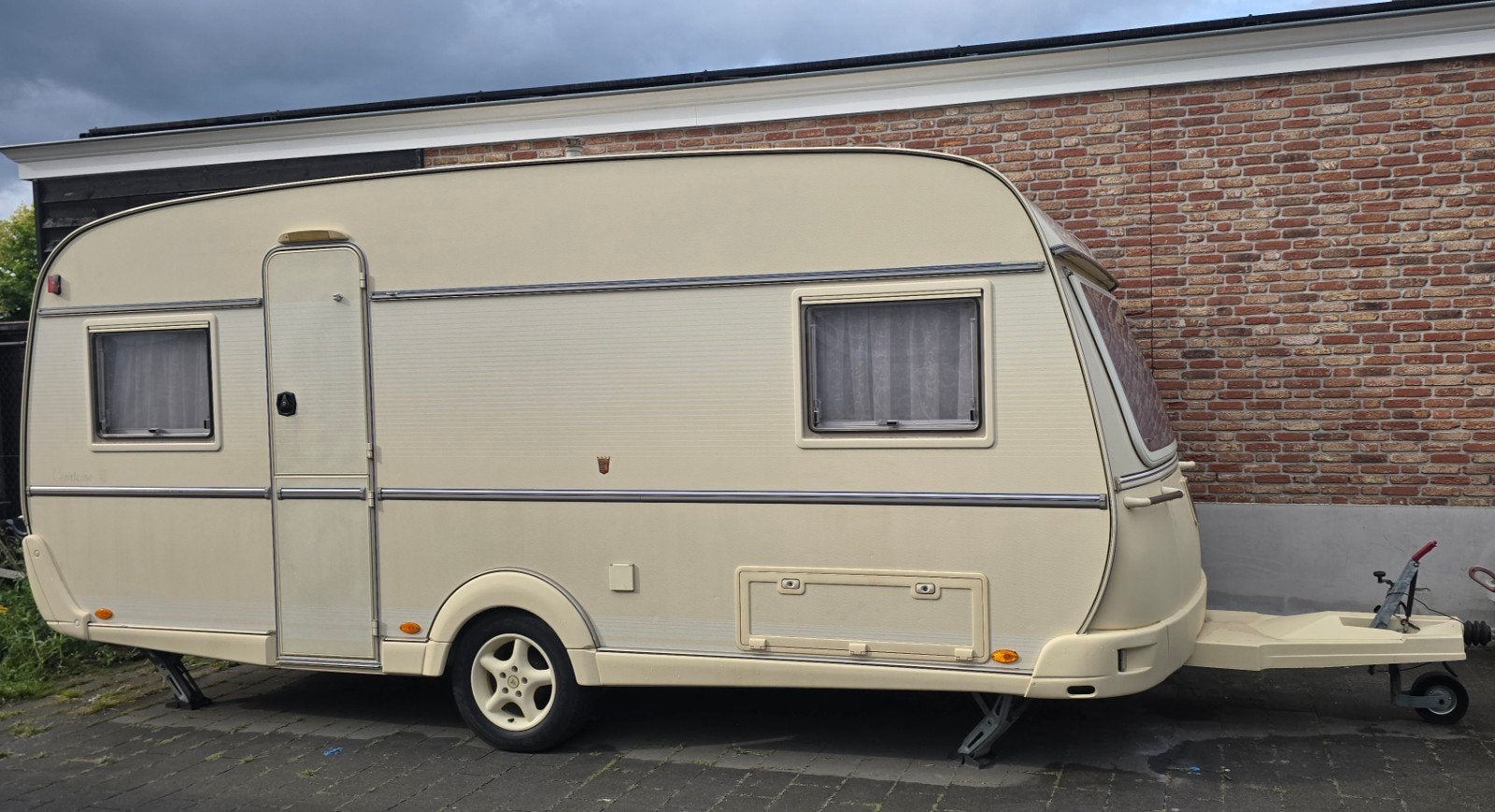 Tabbert Comtesse 490 -  compleet met isabella luifel en tent, Vast bed, Rondzit, Tabbert, Particulier