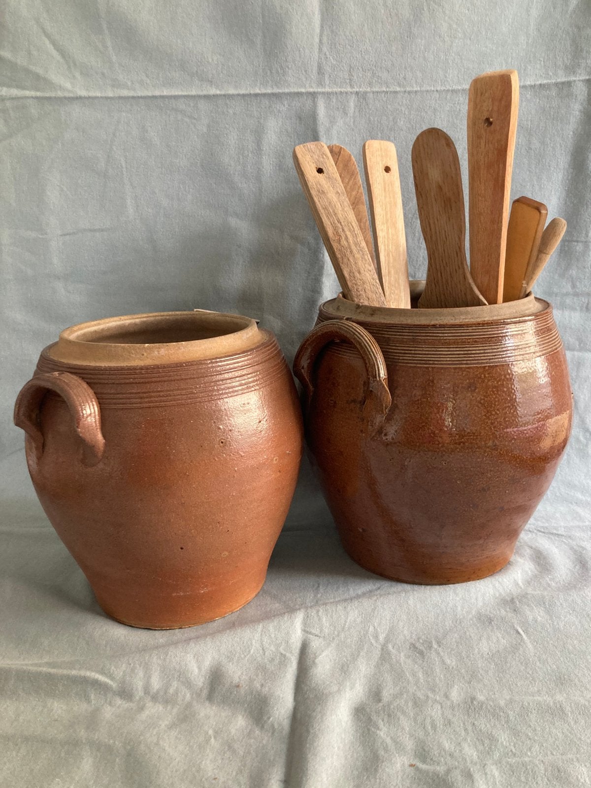 Twee brocante fransen grespotten. Bruin, Antiek en Kunst, Ophalen of Verzenden