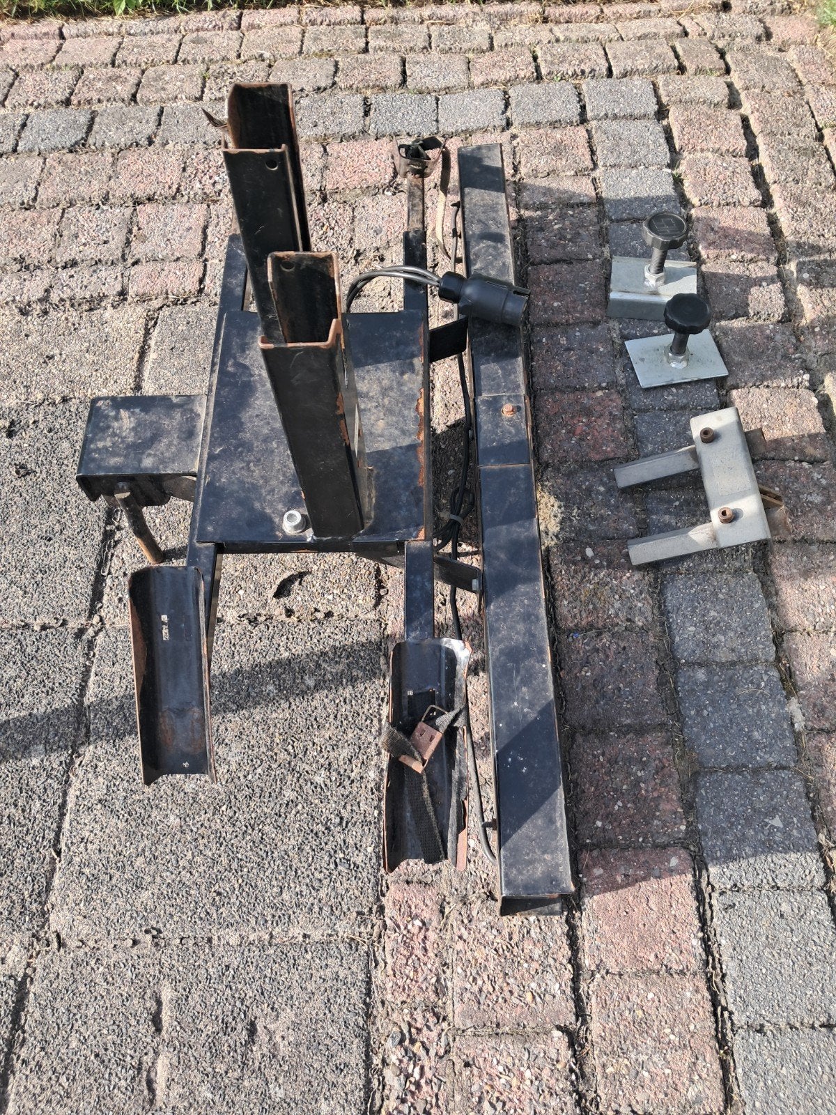 Fietsen drager, Ophalen of Verzenden, 2 fietsen, Gebruikt, Trekhaakdrager