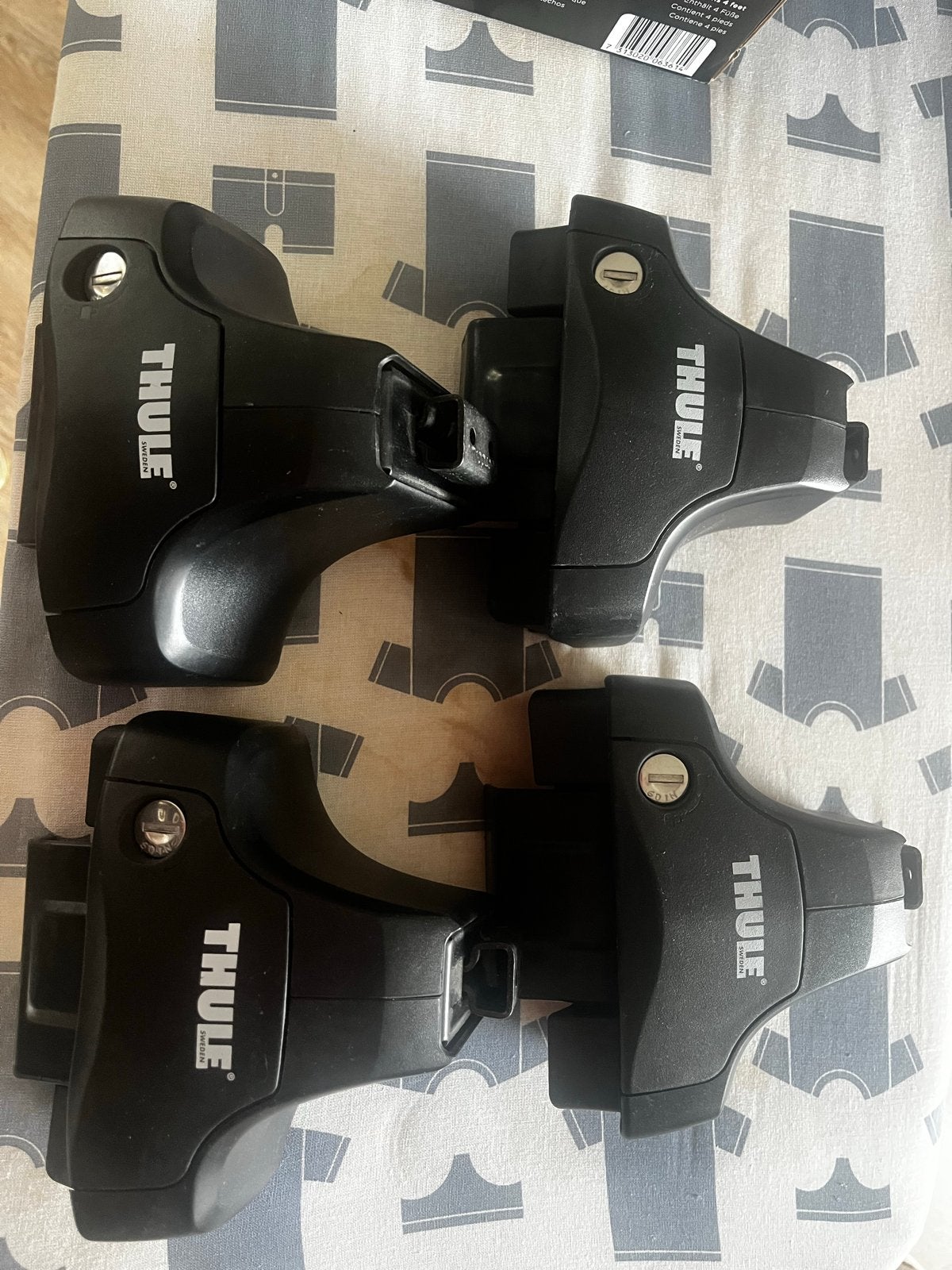 Thule Rapid System 754 dakdragerset plus Kit 1564, Auto diversen, Dakdragers, Ophalen of Verzenden, Zo goed als nieuw
