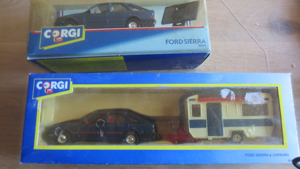 2 ford sierra van corgi in de verpakking, Ophalen of Verzenden, Nieuw, Auto, Corgi