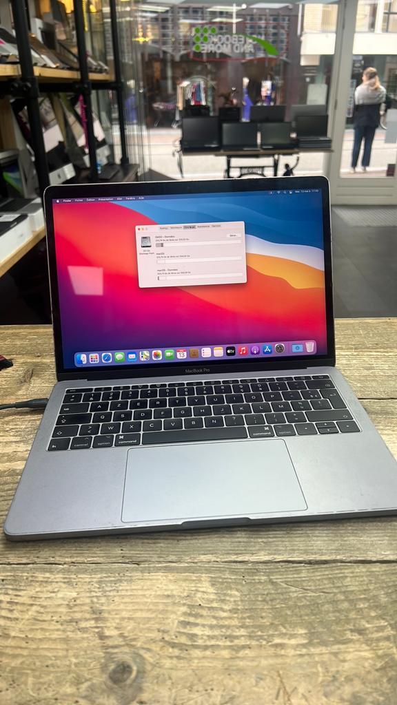 macbook 13 inch 2017 a1708  scherm niet oke, Ophalen of Verzenden, DDR3