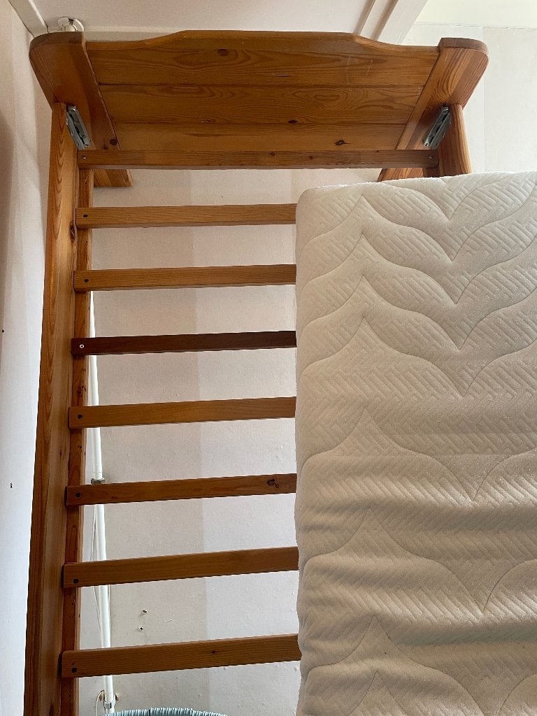 1 persoon volwassen bed met goed matras, Ophalen, Gebruikt, Eenpersoons, Klassiek