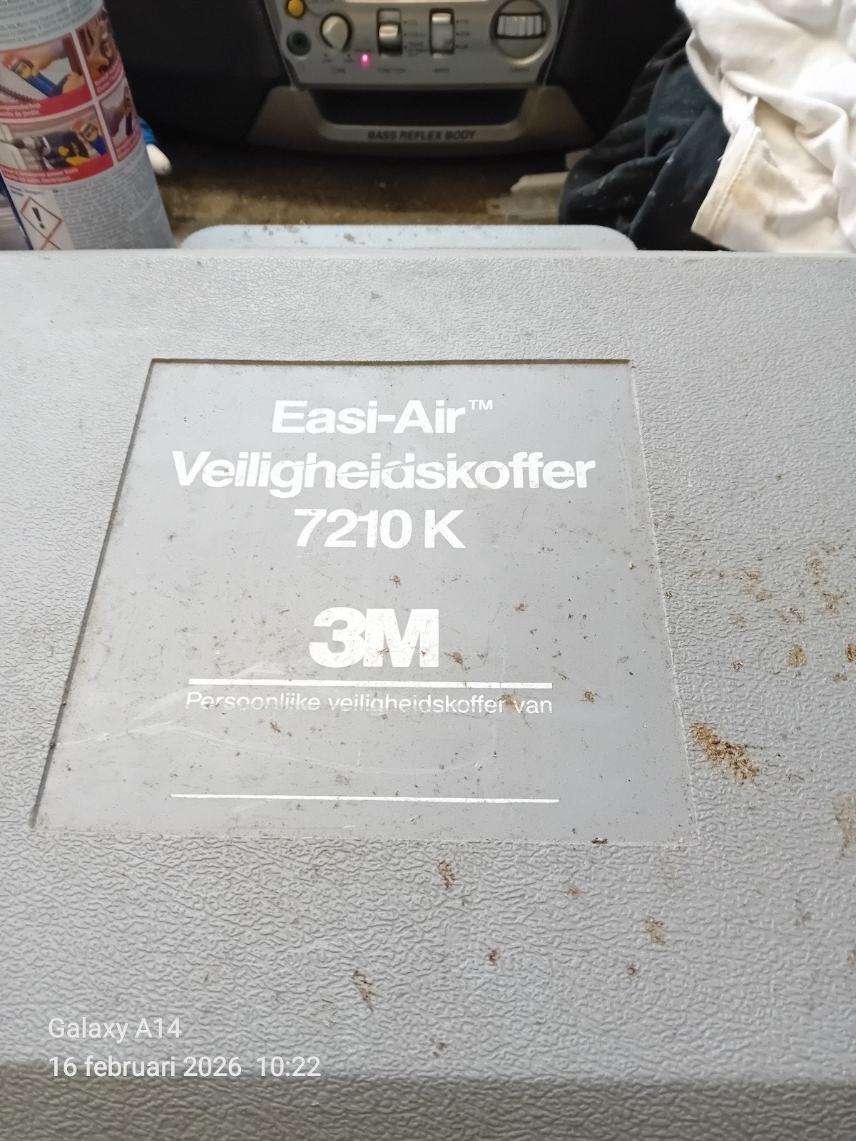 Stoffilter masker in koffer met toebehoren, Ophalen