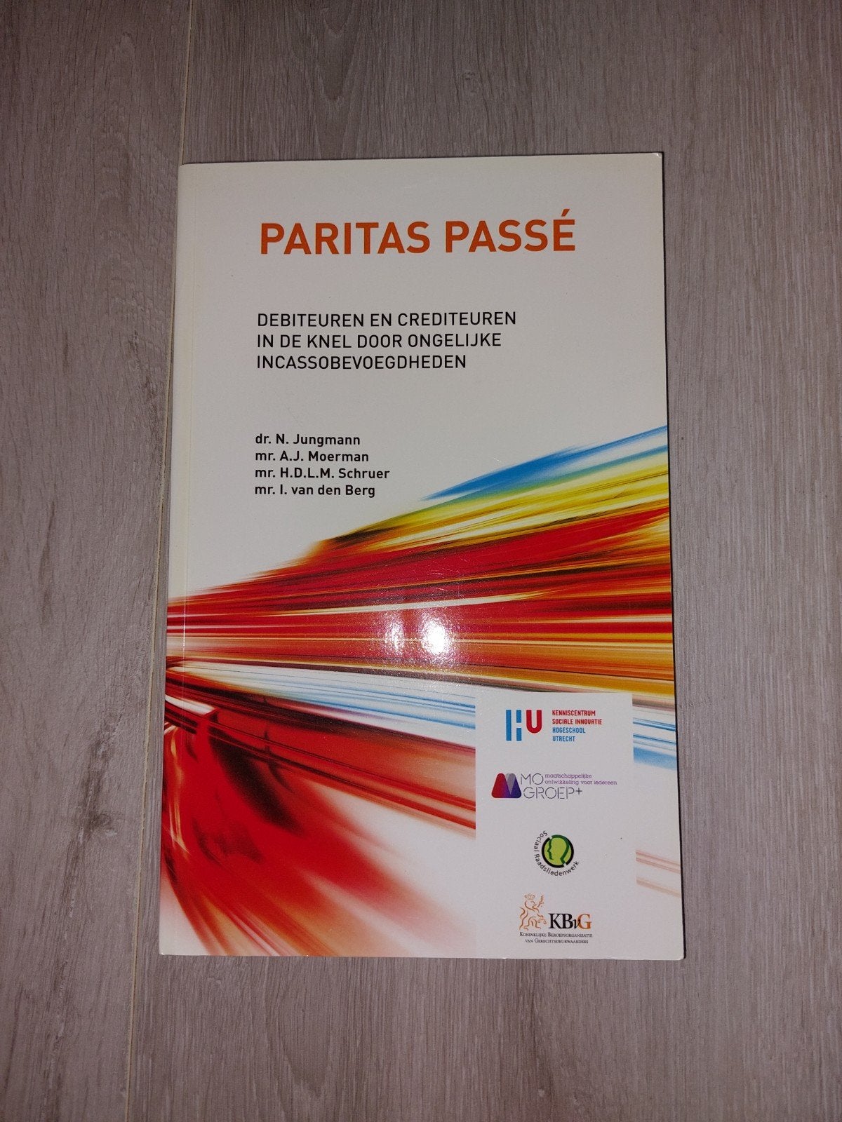 Paritas Passé: Debiteuren en Crediteuren, Ophalen of Verzenden, Gamma, Zo goed als nieuw, HBO
