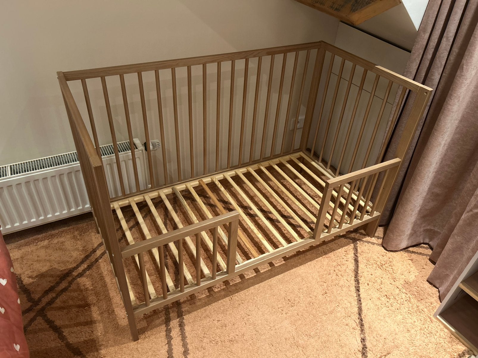 Babybed meegroei ledikant + matras 60x120, Kinderen en Baby's, Zo goed als nieuw, Minder dan 140 cm, Minder dan 70 cm, Ophalen