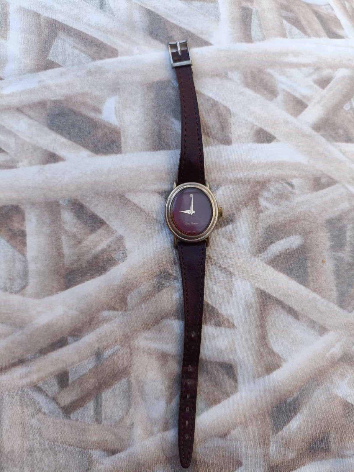 Vintage Yves Renoir bordeauxrode dames polshorloge horloge., Overige merken, Polshorloge, Ophalen of Verzenden, Leer
