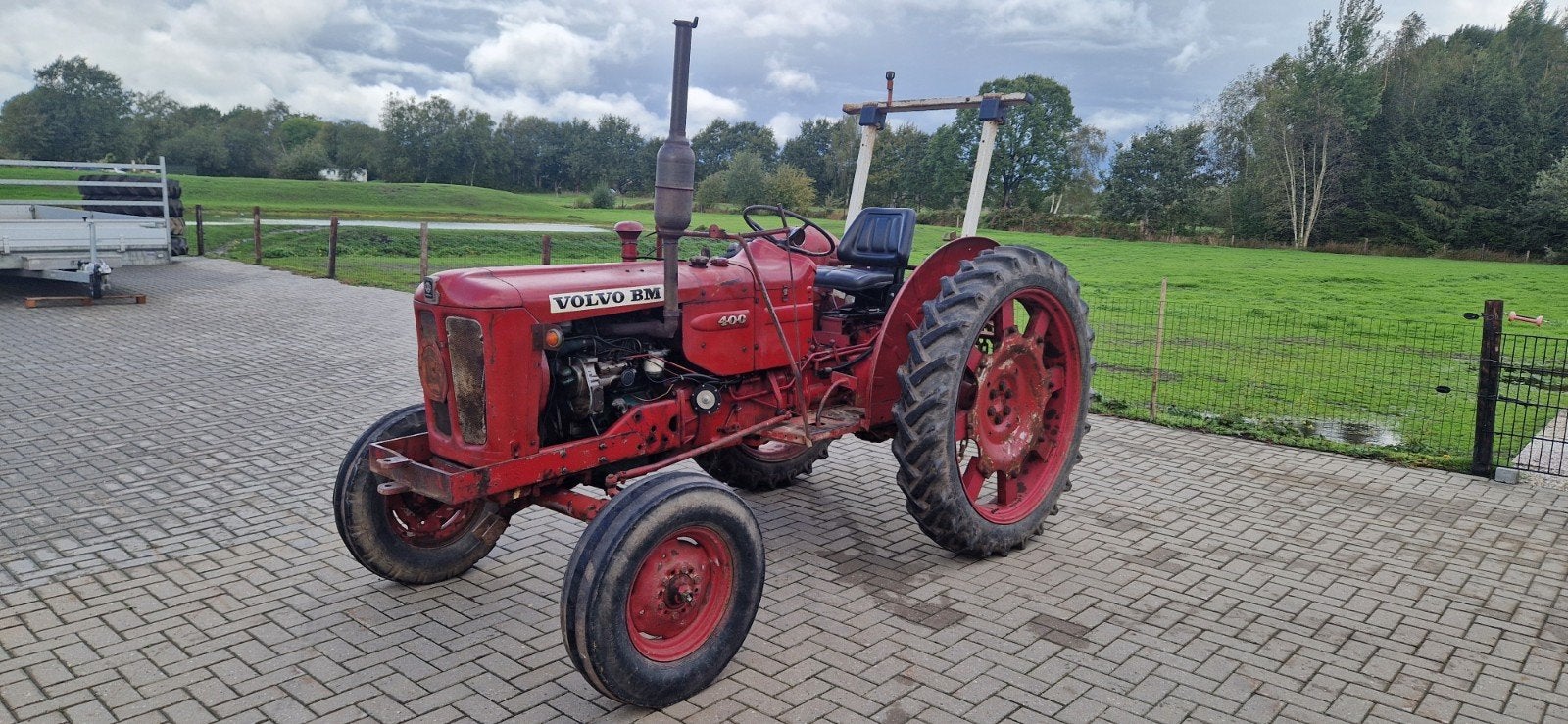 Tractor Volvo BM 400 met kenteken., Ophalen, Gebruikt, Tot 80 Pk, Tot 2500