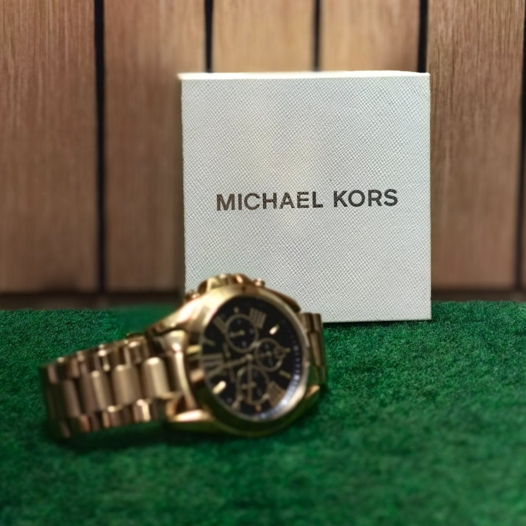 Michael Kors MK-5739 Unisex Horloge, Michael Kors, Gebruikt, Support@michaelkors.com, 11 West 42nd Street
New York, NY 10036
United States