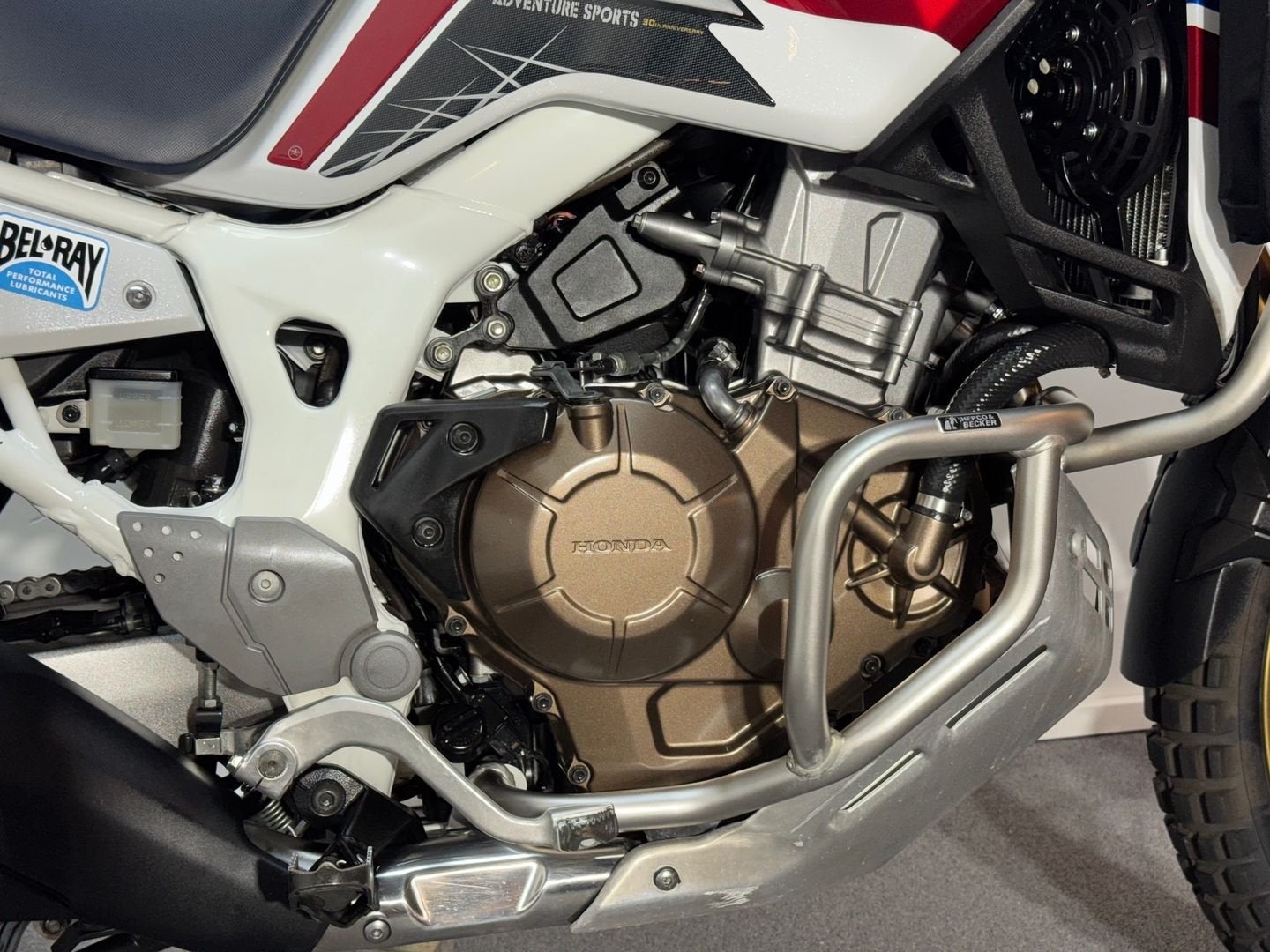 HONDA CRF 1000 L AFRICA TWIN ADVENTURE SPORTS (bj 2018), 2 cilinders, HONDA, Bedrijf, Onbekend