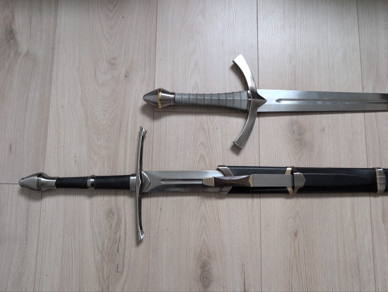 Replica zwaarden - Lord of the Rings, Ophalen, Gebruikt, Replica