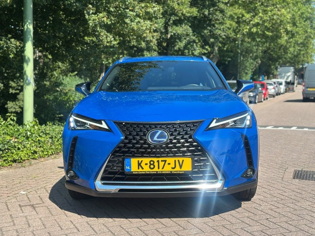 Lexus UX 250h Business Line (bj 2021, automaat), Auto's, Lexus, Automaat, Gebruikt, 4 cilinders, Blauw