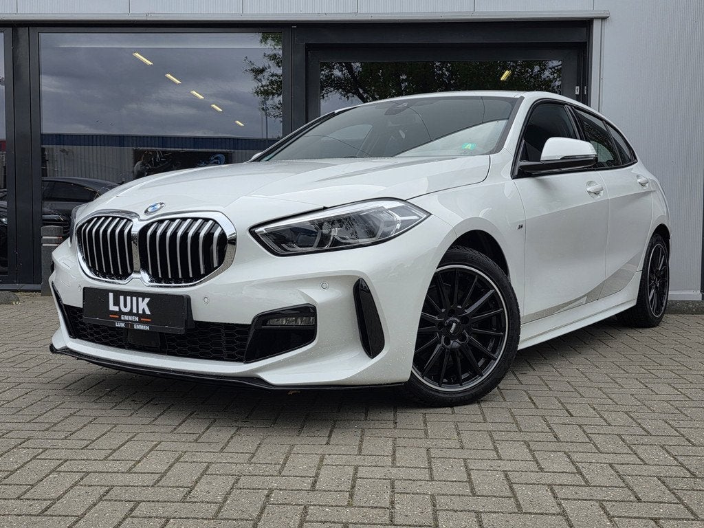 BMW 1-serie 118i High Executive + M-SPORT + KUIPSTOELEN + DI, Auto's, BMW, Bedrijf, Te koop, 1-Serie, ABS, Airbags, Airconditioning