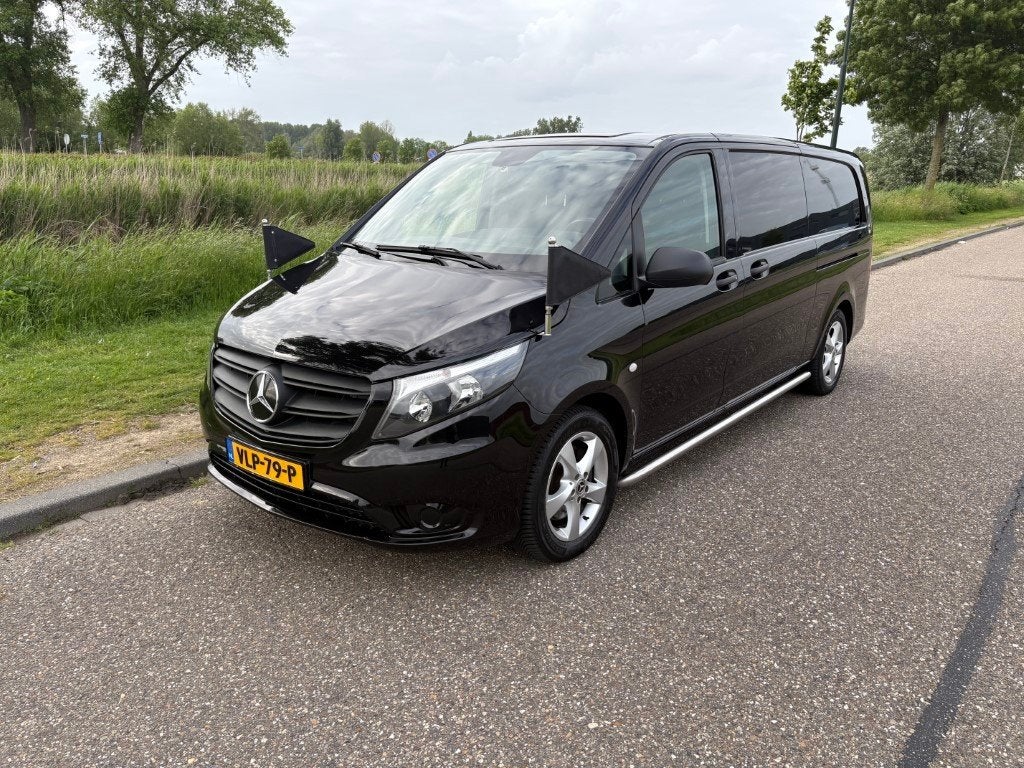 Mercedes Vito Rouwauto / Overbrengauto - 119CDI - 2021, Automaat, Zwart, Diesel, Particulier