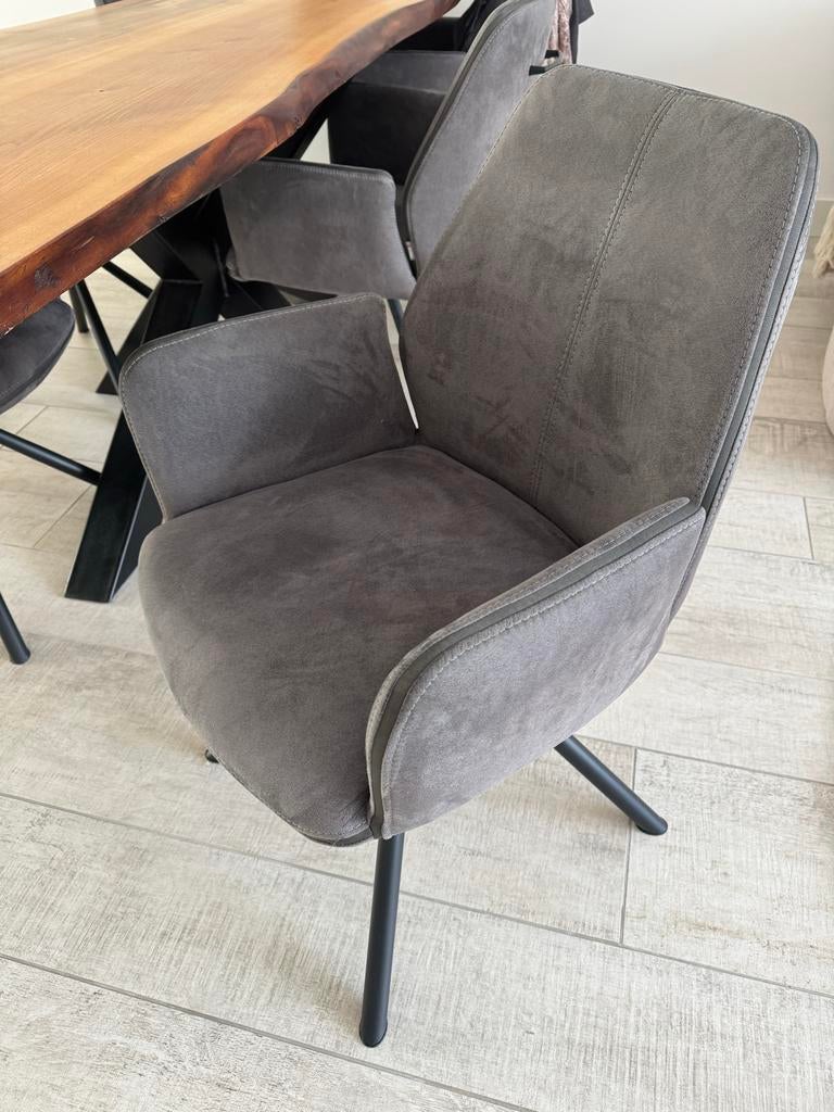 8x Xooon Eettafelstoel Velvet Grijs met Kruispoot, Huis en Inrichting, Stoelen, Ophalen, Zo goed als nieuw, Vijf, Zes of meer stoelen