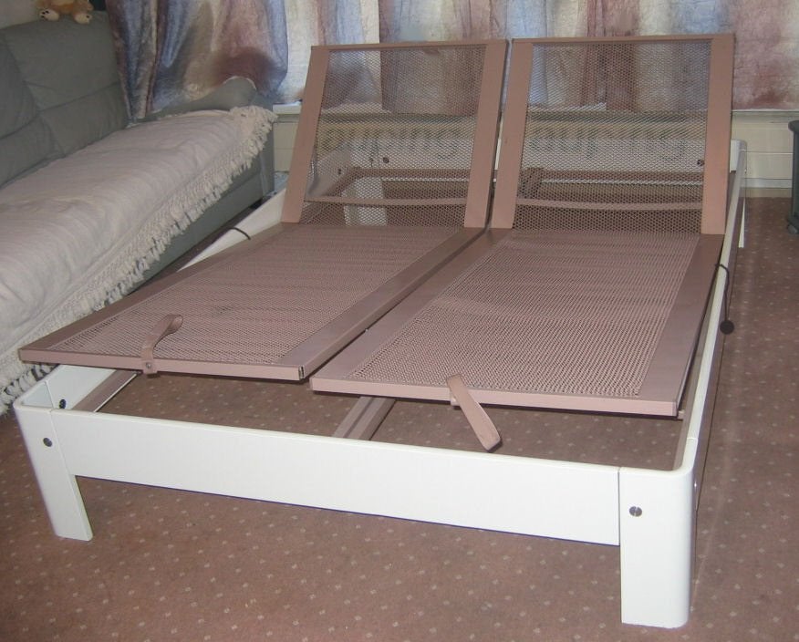 Auping auronde bed 200 x160 cm hoog 34,5, Huis en Inrichting, Ophalen of Verzenden, Zo goed als nieuw, Tweepersoons, Wit