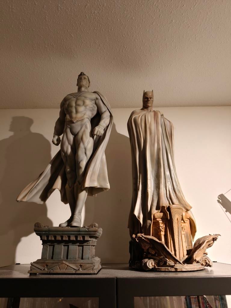 Superman en Batman Beelden (Queen Studios Museum Collection), Verzamelen, Ophalen, Zo goed als nieuw